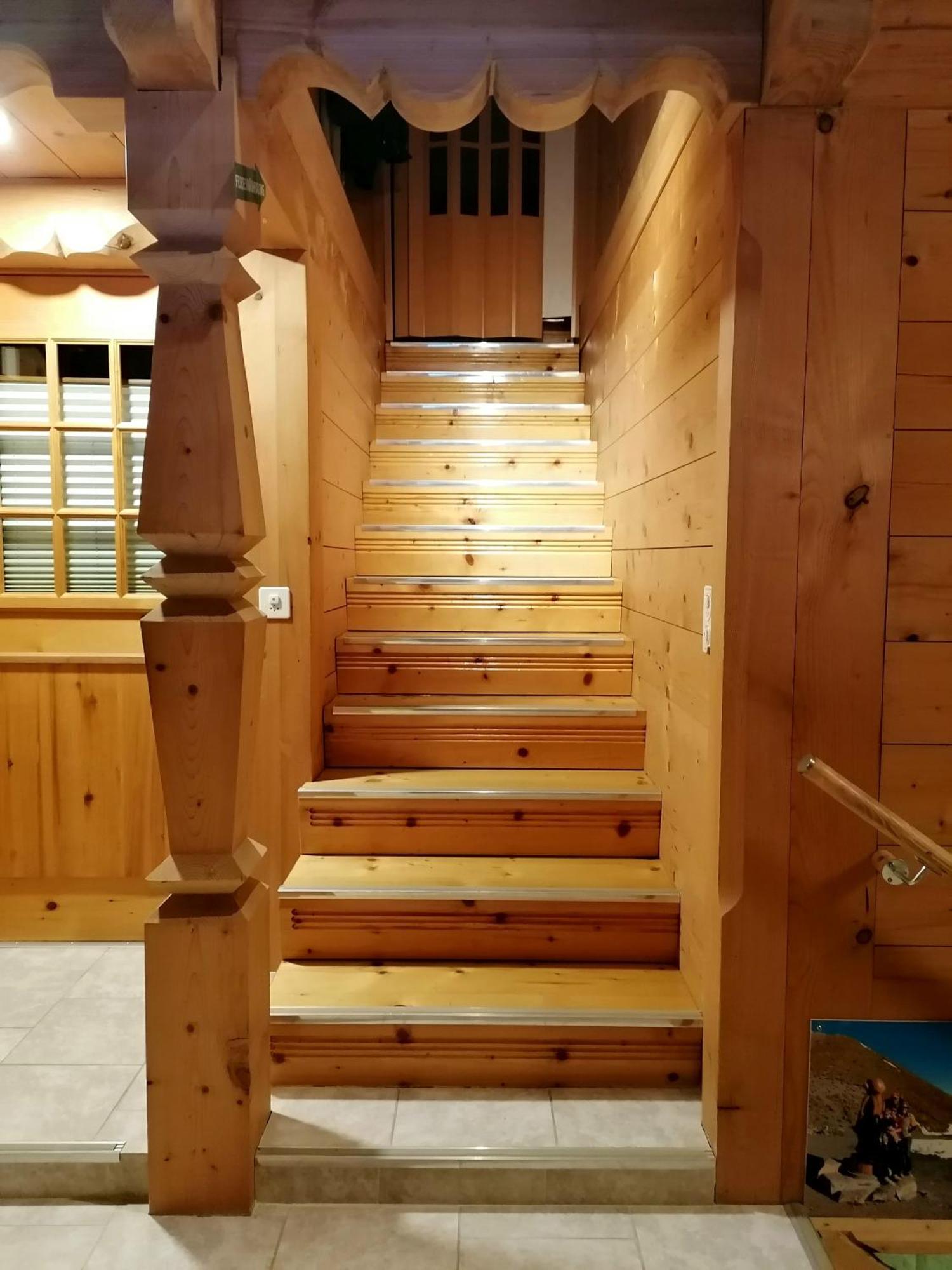 Gemuetliche Fewo Mit Sauna Inmitten Der Berge Meiringen Exterior photo